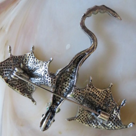 Dramatic Green & Gold DRAGON Brooch / Pendant Silver Alloy (K299) - Picture 3 of 3